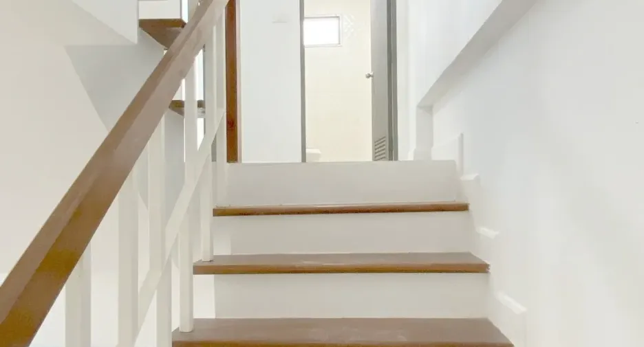 Reihenhaus zum Kauf mit 3 Zimmer in Sam Phran, Nakhon Pathom