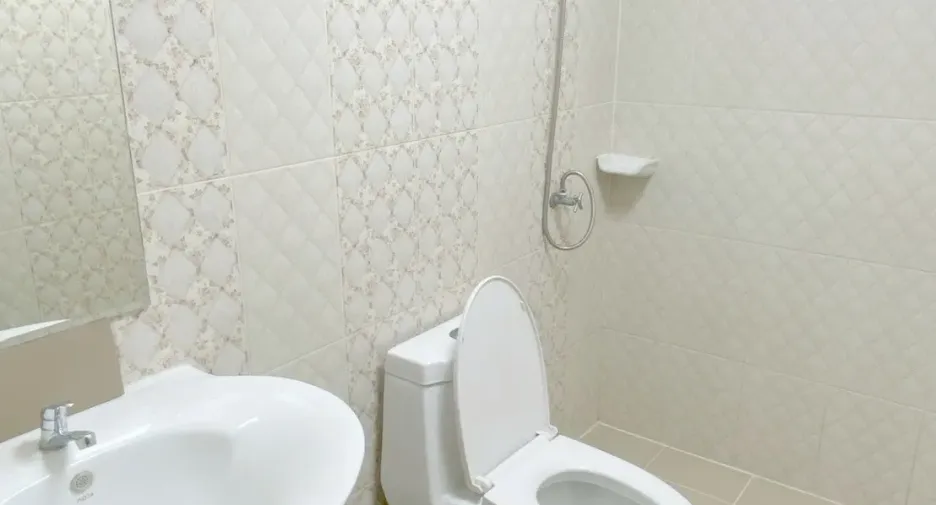 Reihenhaus zum Kauf mit 3 Zimmer in Sam Phran, Nakhon Pathom