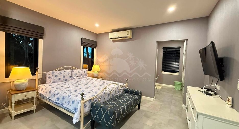 À louer 4 chambres maison à Huay Yai, Pattaya