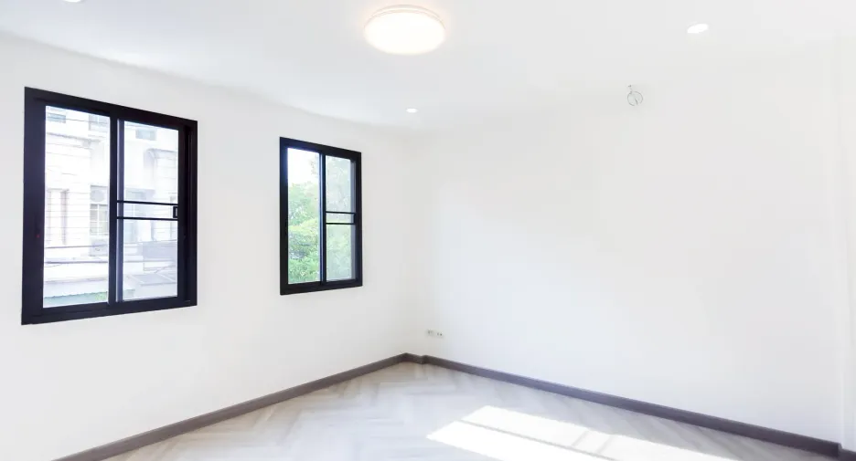 Casa adosada en venta de 4 habitaciones en Wang Thonglang, Bangkok