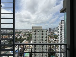 À vendre 1 chambre condo à Thon Buri, Bangkok