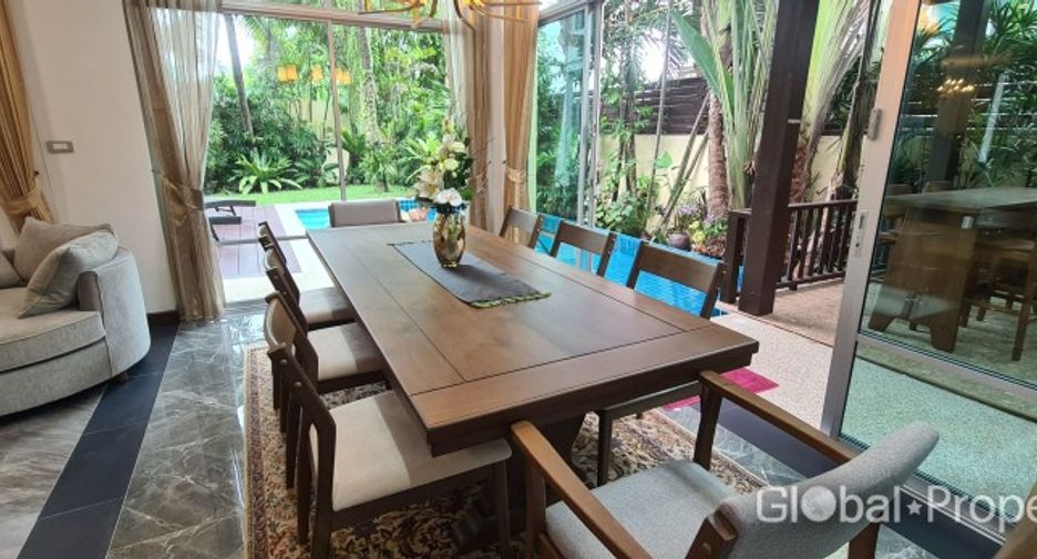 À vendre 4 chambres maison à Jomtien, Pattaya