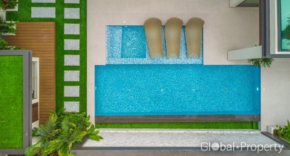 À vendre 6 chambres maison à Jomtien, Pattaya