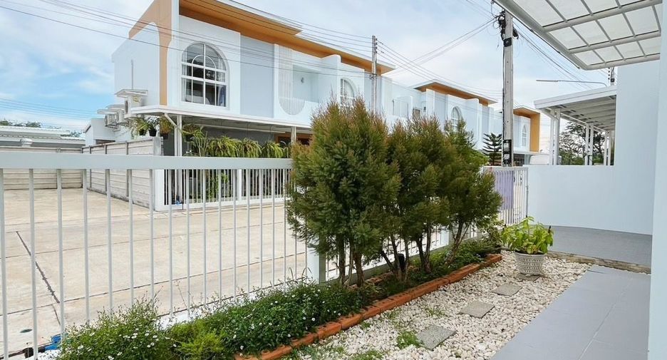 For rent 3 ベッドルーム townhouse in Thalang, Phuket