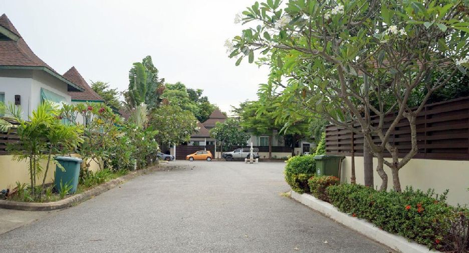Villa en venta de 6 habitaciones en Jomtien, Pattaya