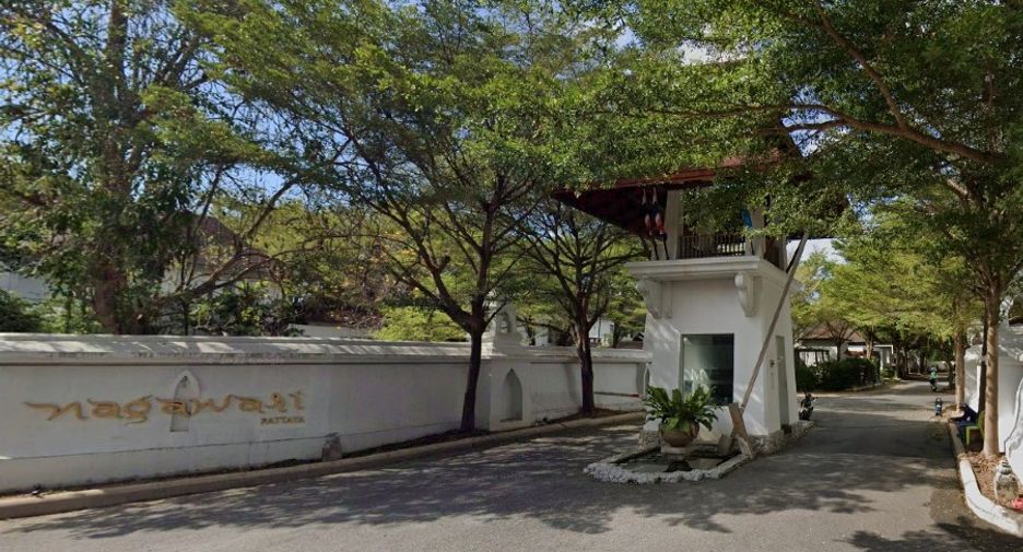 Villa en venta de 6 habitaciones en Jomtien, Pattaya