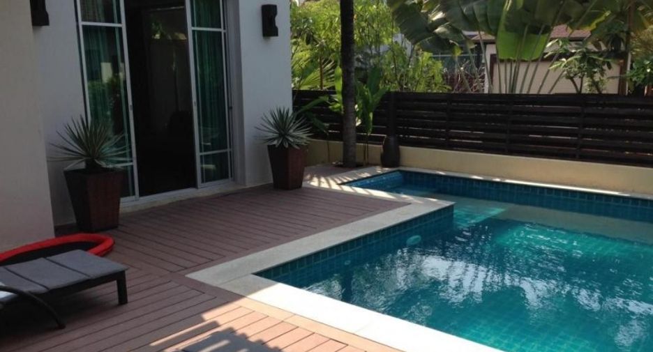 Villa en venta de 6 habitaciones en Jomtien, Pattaya