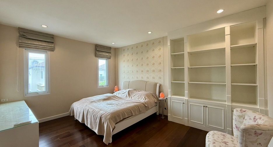Casa en alquiler de 4 habitaciones en Prawet, Bangkok
