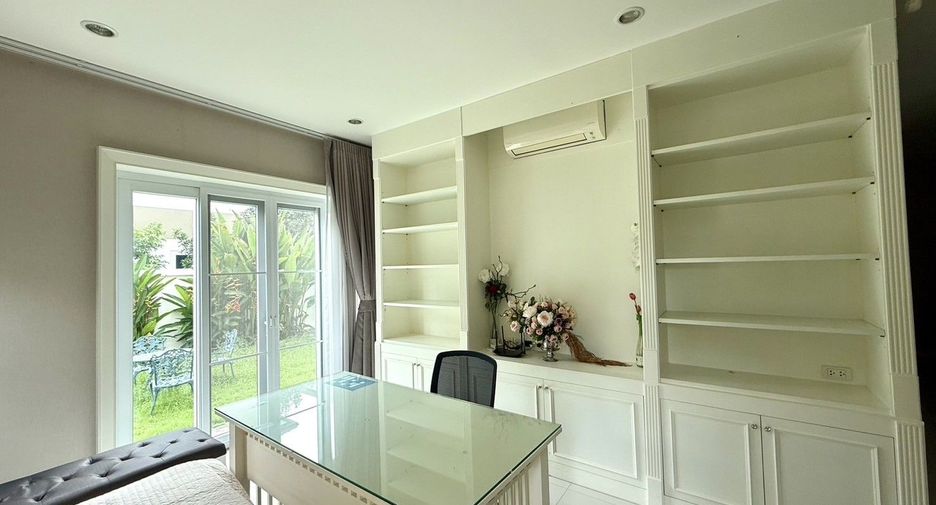 Casa en alquiler de 4 habitaciones en Prawet, Bangkok