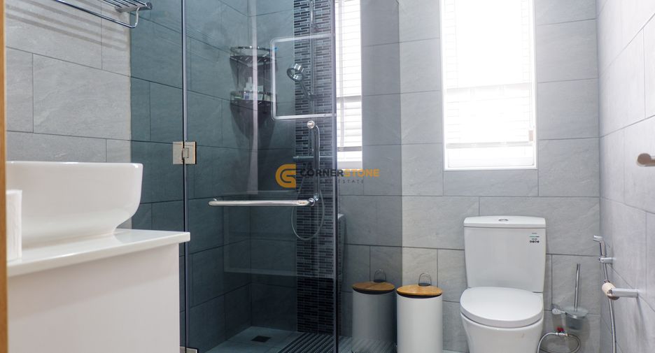 For sale 4 bedrooms house in Bang Lamung, Chonburi