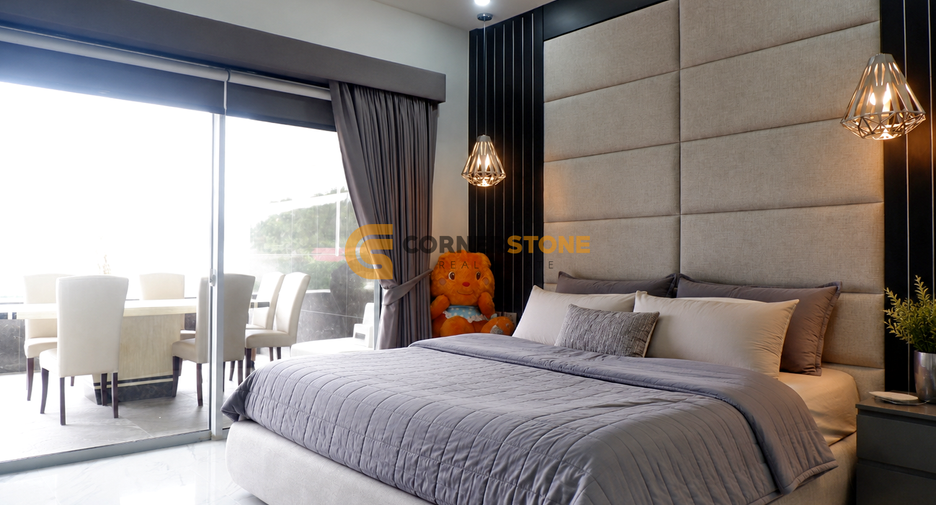 For sale 4 bedrooms house in Bang Lamung, Chonburi