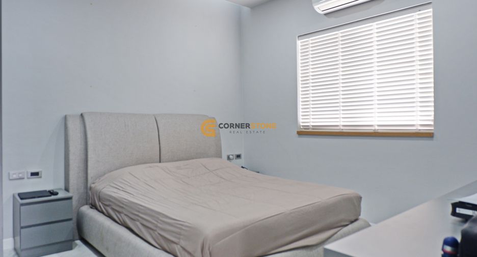 For sale 4 bedrooms house in Bang Lamung, Chonburi