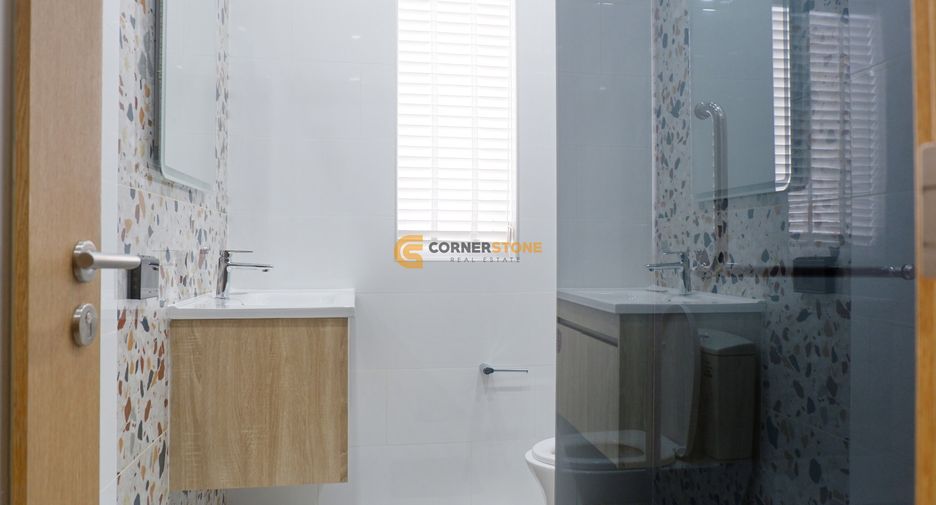 For sale 4 bedrooms house in Bang Lamung, Chonburi