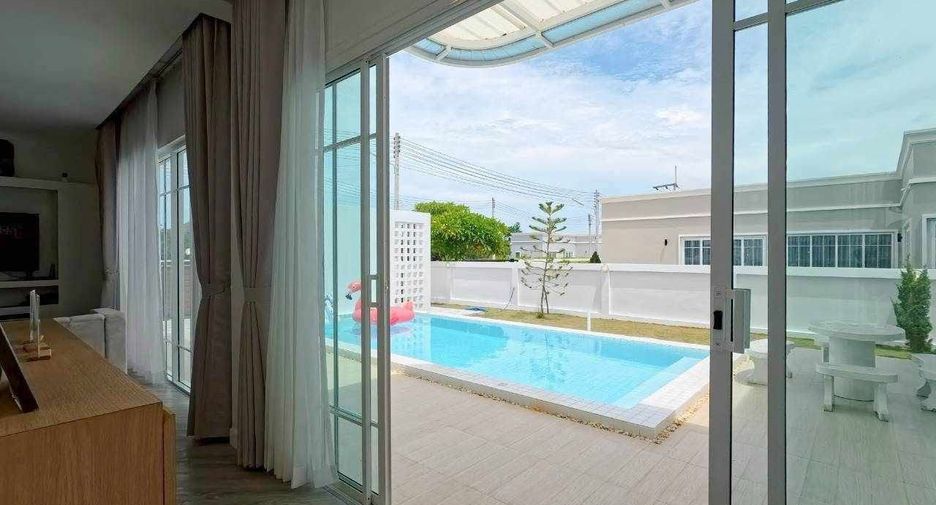 À louer 3 chambres villa à Cha Am, Phetchaburi