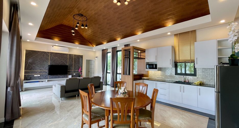 For rent 3 bedrooms villa in Hua Hin, Prachuap Khiri Khan