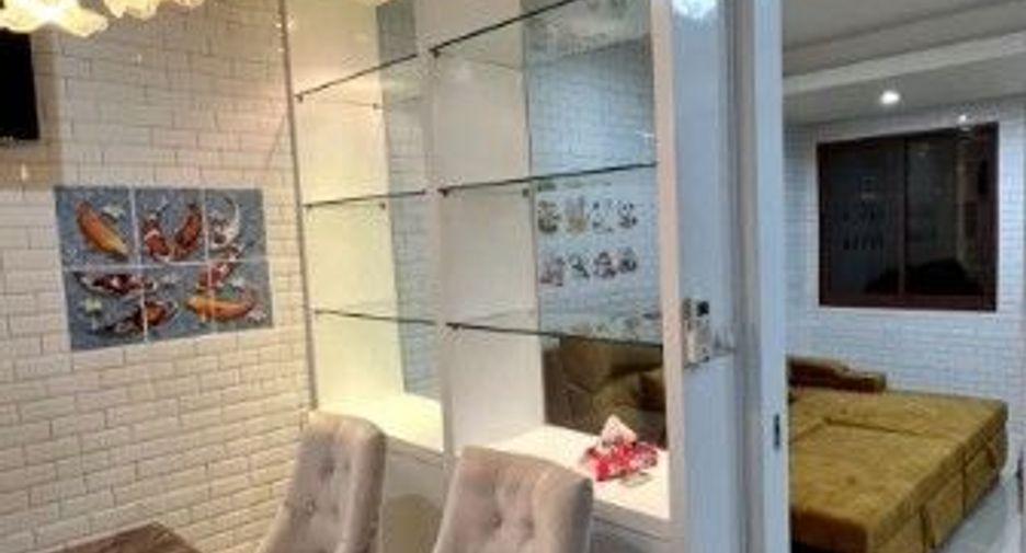 For sale 2 bedrooms condo in Din Daeng, Bangkok