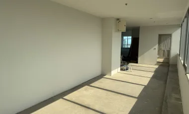 For sale 4 bedrooms condo in Sathon, Bangkok
