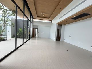 For sale 4 ベッドルーム villa in Mueang Phuket, Phuket
