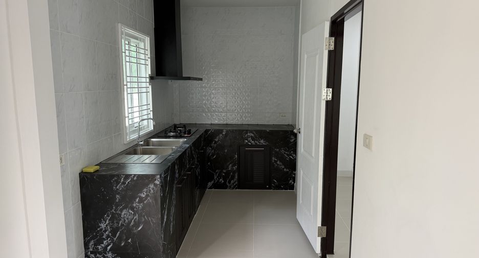 Casa en venta de 3 habitaciones en Thalang, Phuket