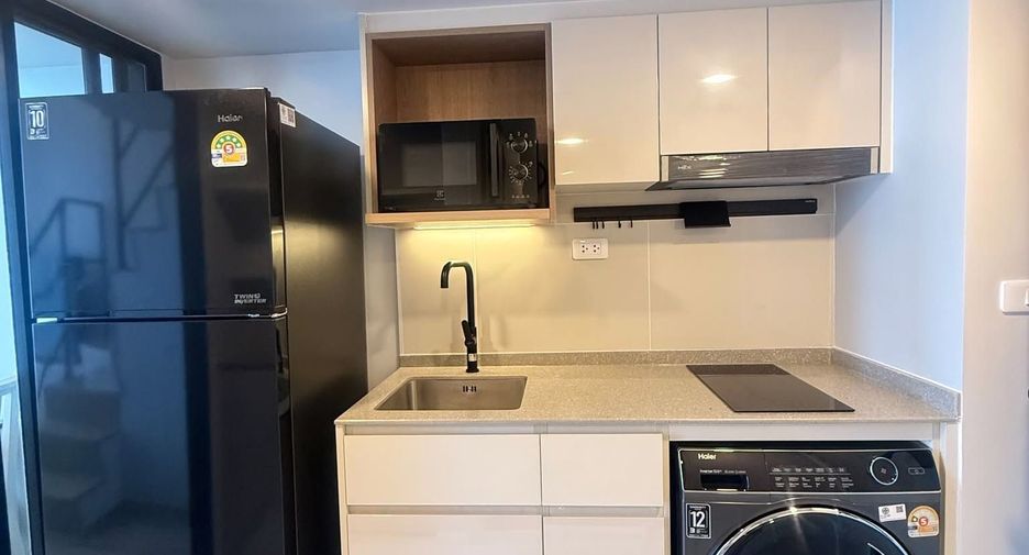 Wohnung zur Miete mit 1 Zimmer in Khlong Toei, Bangkok