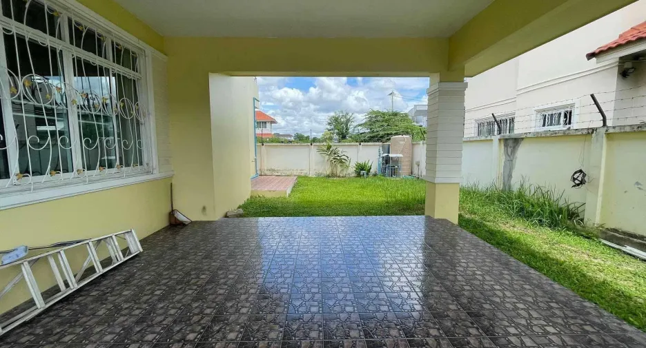 Casa en alquiler de 4 habitaciones en Mueang Chiang Mai, Chiang Mai