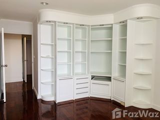 For rent 4 bedrooms condo in Watthana, Bangkok
