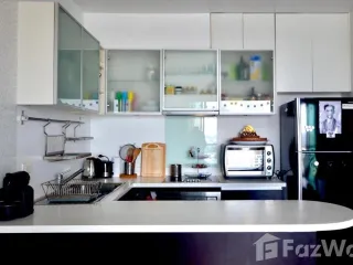 À vendre 2 chambres condo à Yan Nawa, Bangkok