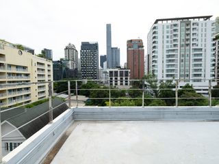 For rent retail Space in Watthana, Bangkok
