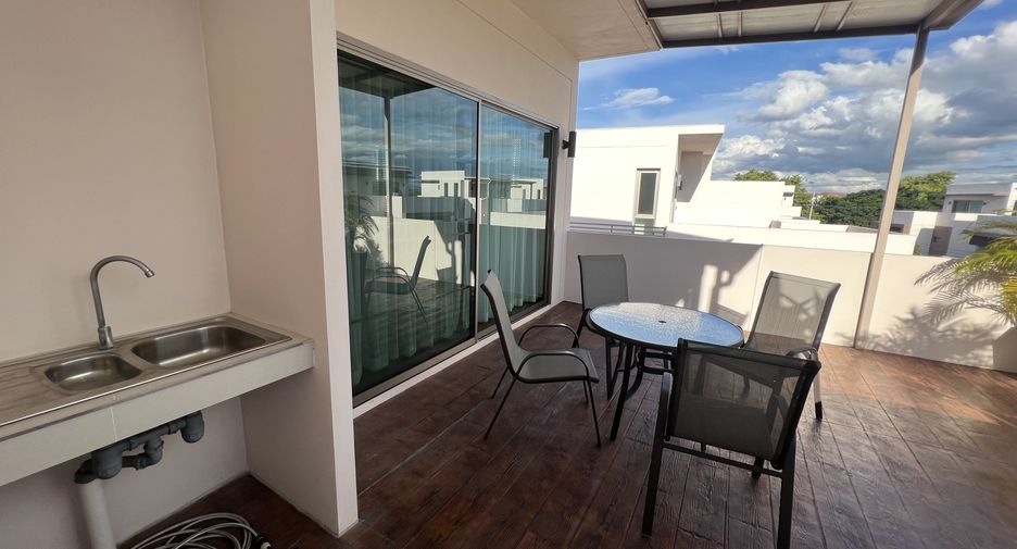 Casa adosada en venta de 3 habitaciones en Hang Dong, Chiang Mai