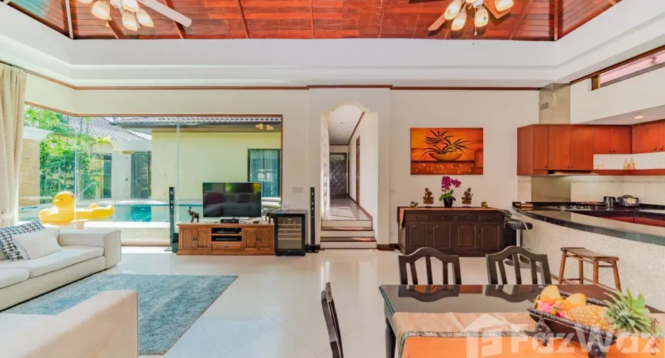 À louer 4 chambres villa à Thalang, Phuket