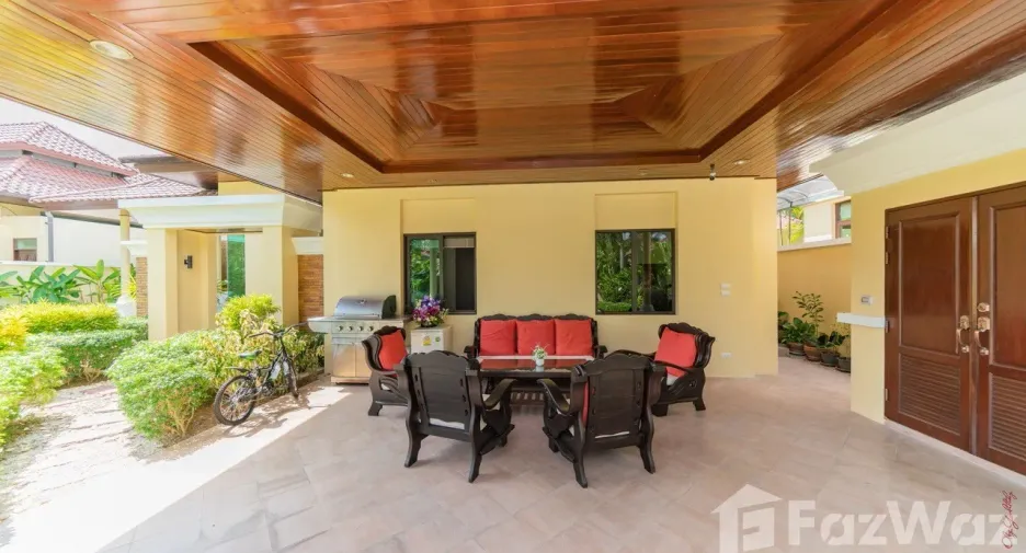 À louer 4 chambres villa à Thalang, Phuket