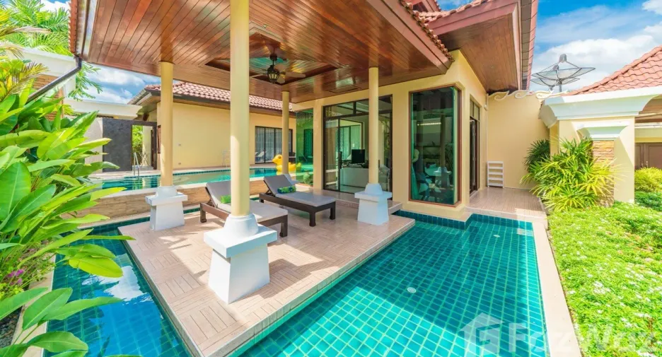 À louer 4 chambres villa à Thalang, Phuket