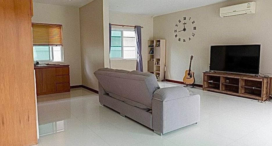 For sale 3 bedrooms villa in Cha Am, Phetchaburi