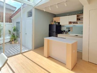 For rent 3 ベッドルーム townhouse in Huai Khwang, Bangkok