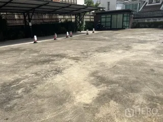Gewerbefläche zur Miete in Watthana, Bangkok