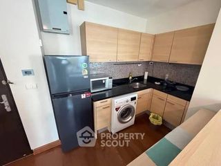 Condo en alquiler de 3 habitaciones en Pathum Wan, Bangkok