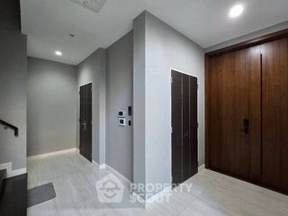 For rent 4 bedrooms house in Suan Luang, Bangkok