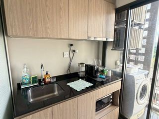 À vendre 1 chambre condo à Phra Khanong, Bangkok