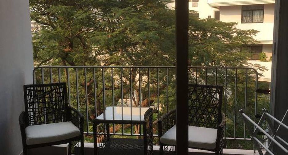 For sale 2 bedrooms condo in Watthana, Bangkok