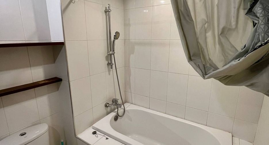 For sale 1 bed condo in Pathum Wan, Bangkok