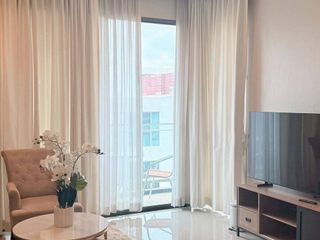 À vendre 2 chambres condo à Phra Khanong, Bangkok
