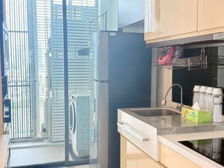 À vendre 2 chambres condo à Phra Khanong, Bangkok