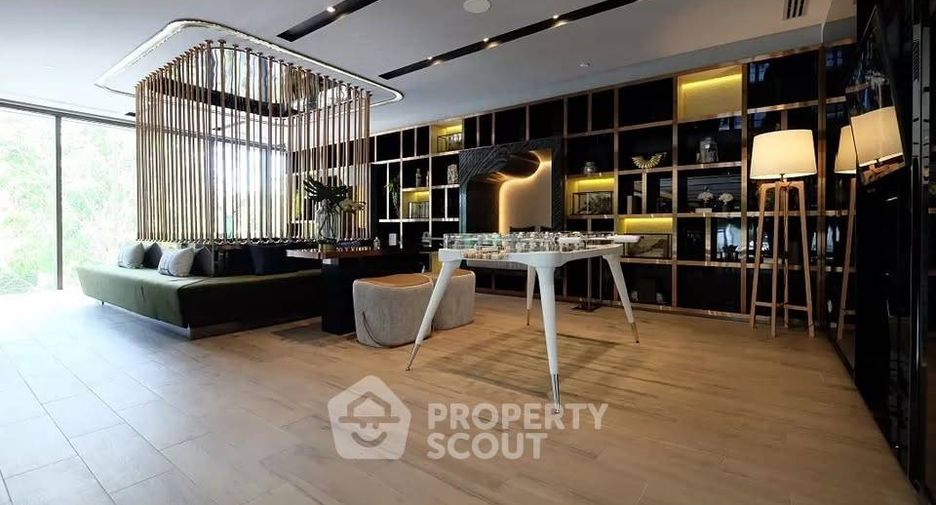À vendre 1 chambre condo à Phra Khanong, Bangkok