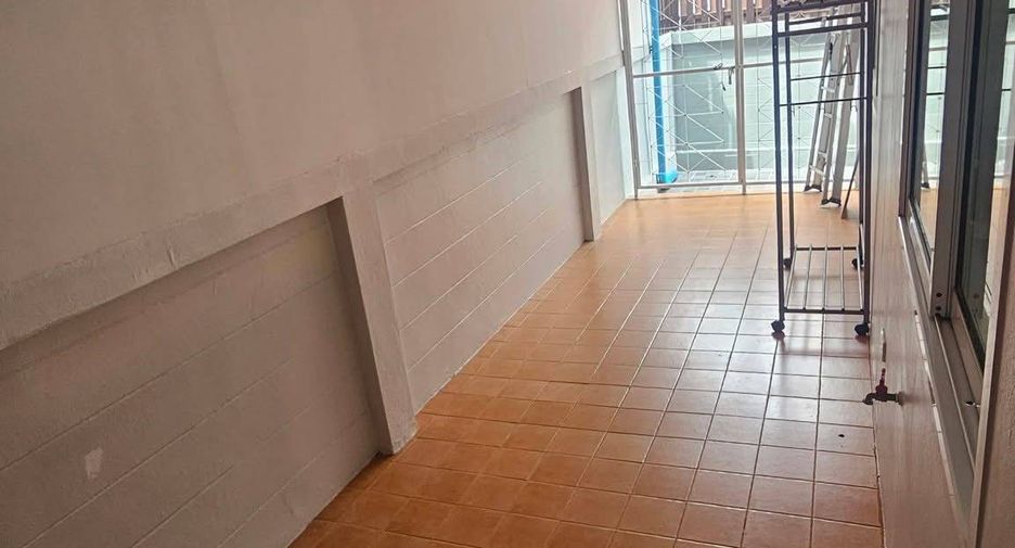 For sale 2 bedrooms villa in Bang Lamung, Chonburi