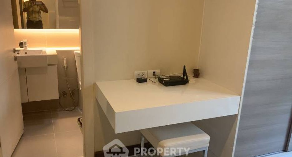 For sale 1 bed condo in Watthana, Bangkok