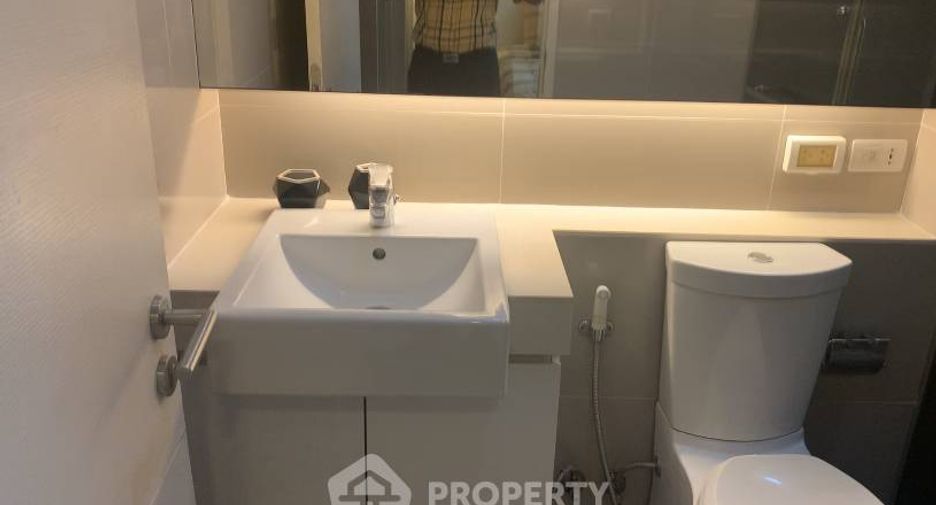 For sale 1 bed condo in Watthana, Bangkok