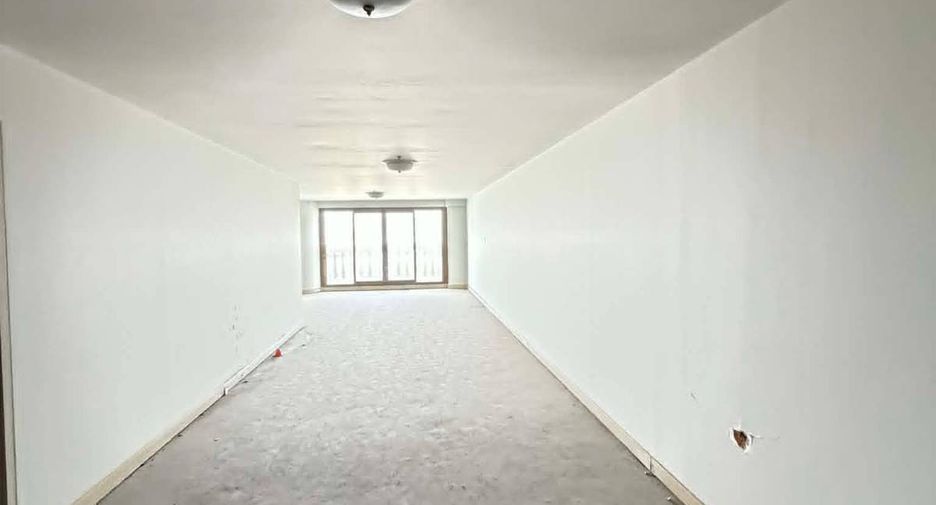 For sale 1 bed condo in Bang Rak, Bangkok