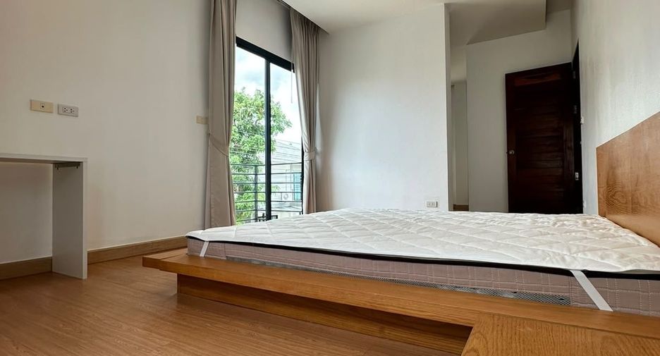 Casa en alquiler de 3 habitaciones en Ko Samui, Surat Thani