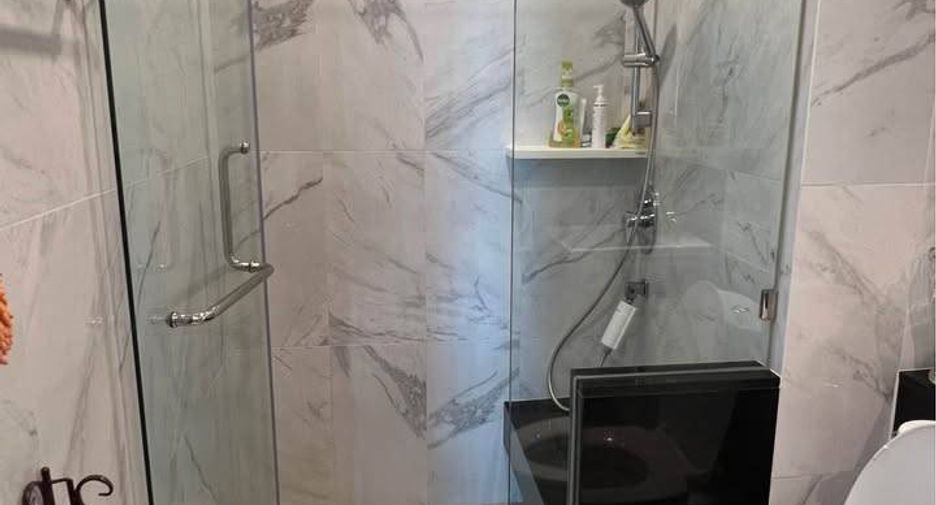 For sale 2 bedrooms condo in Khlong San, Bangkok