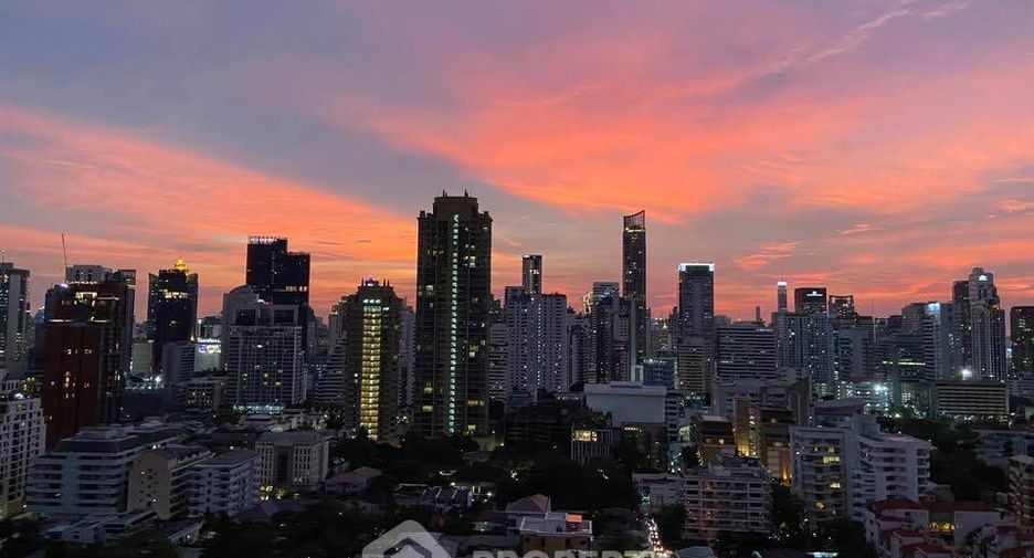 Wohnung zum Kauf mit 2 Zimmer in Watthana, Bangkok